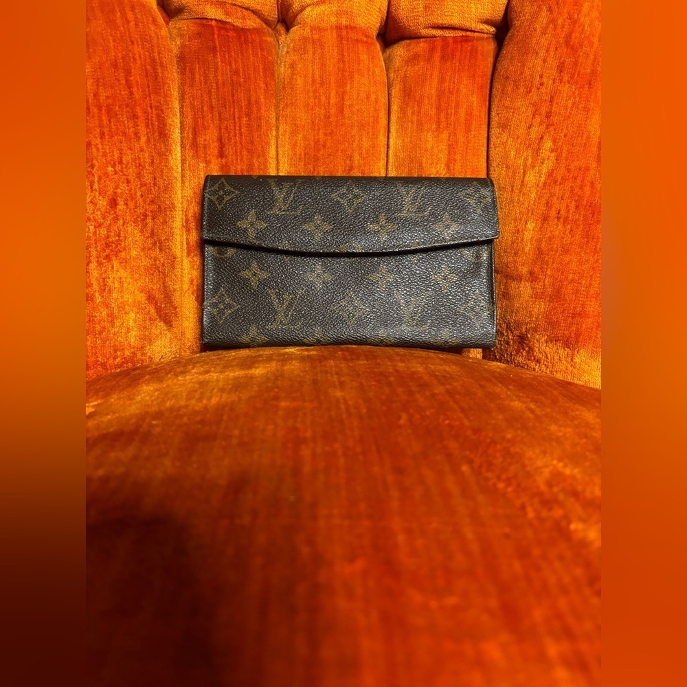 Louis Vuitton Black and Brown Wallet​​ - Picture 6 of 13